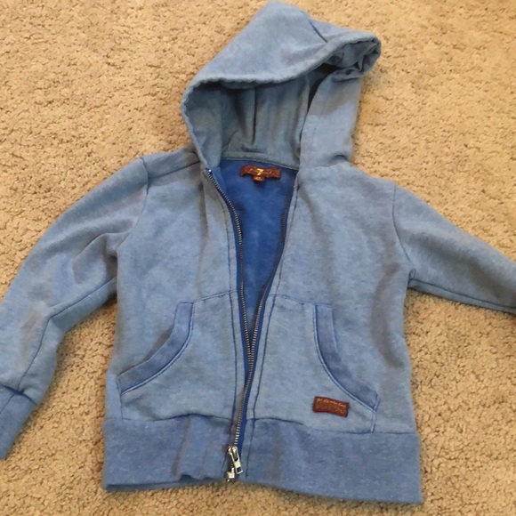 2T Jacket - Picture 3 of 3